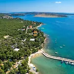 펜션 Gorgeous Home In Kraljevica With House Sea View 클랄제비카