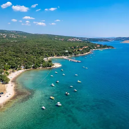 2 Bedroom Beautiful Home In Kraljevica Holiday home Kraljevica