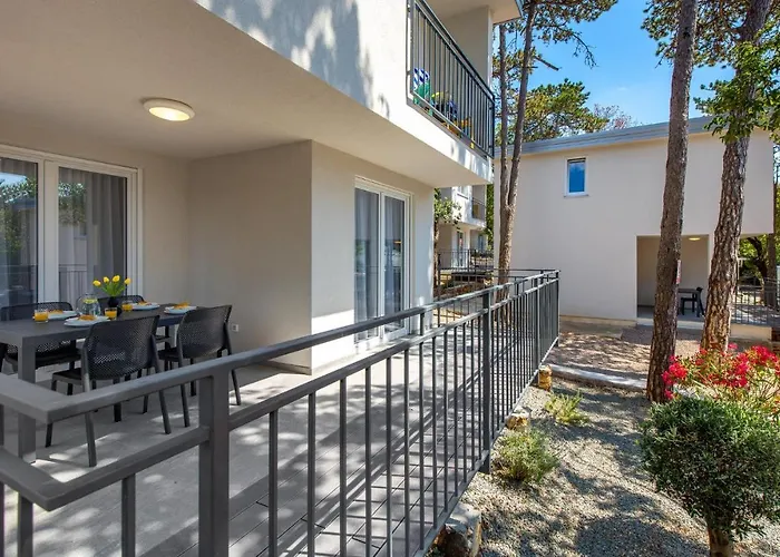2 Bedroom Beautiful Home In Kraljevica Holiday home Kraljevica